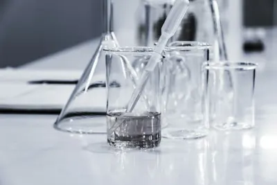 مختبر العلوم والتجارب العجيبة لليهال